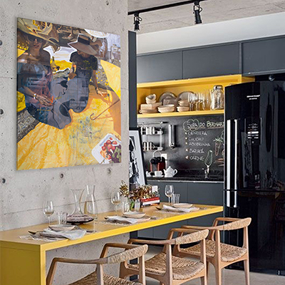 Summer Wine — fine art in modern interior